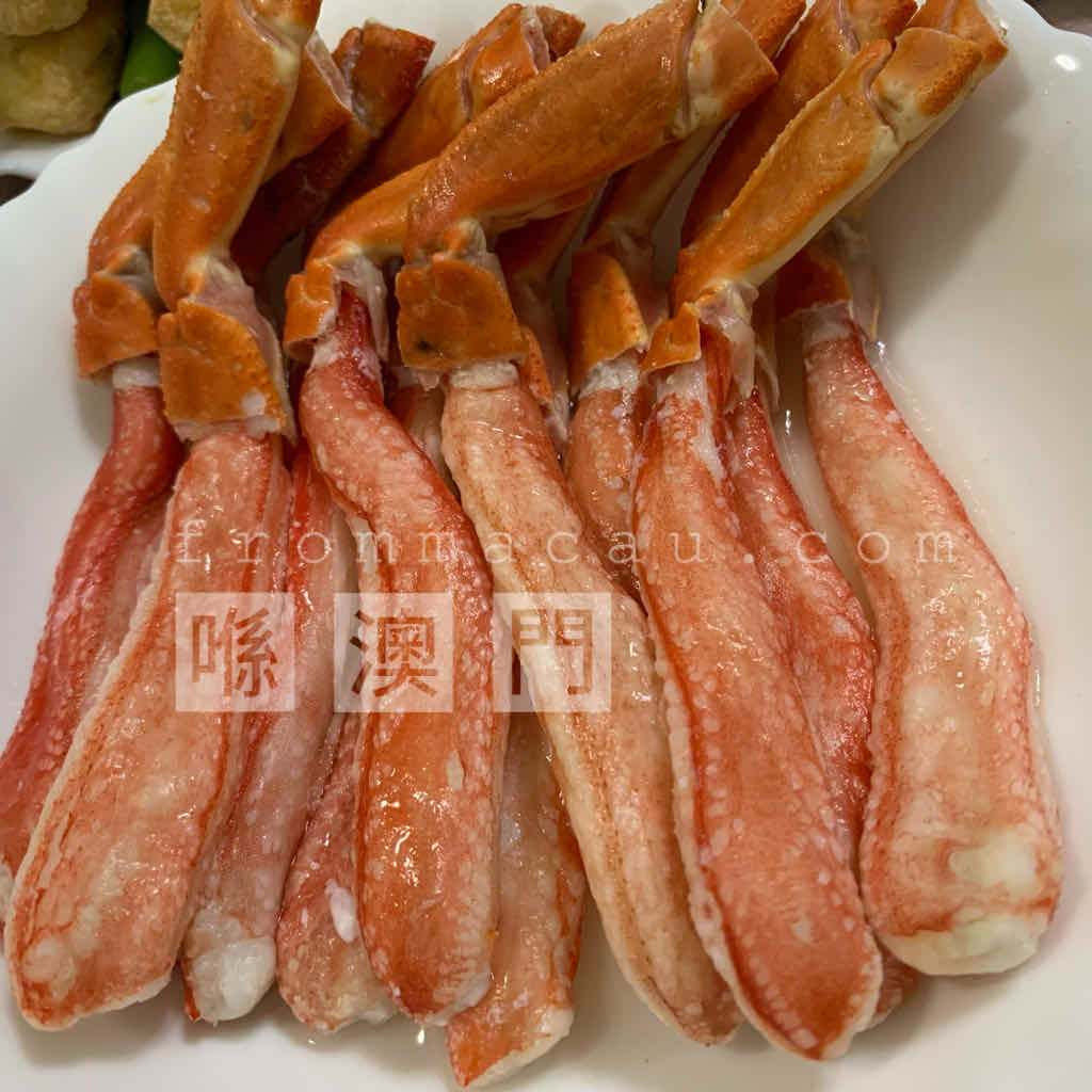 Japanese crab legs of the Zuwaigani crab (Chionoecetes Opilio) at DON DON DONKI in Lamau Fai Chi Kei, Macau