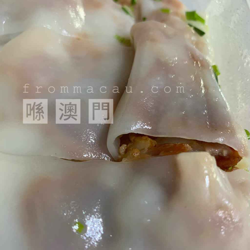 Steamed Beef Rice Rolls are delicious and fragrant at HaoLian Congee Restaurant in Fai Chi Kei (Lok Yeung), Macau