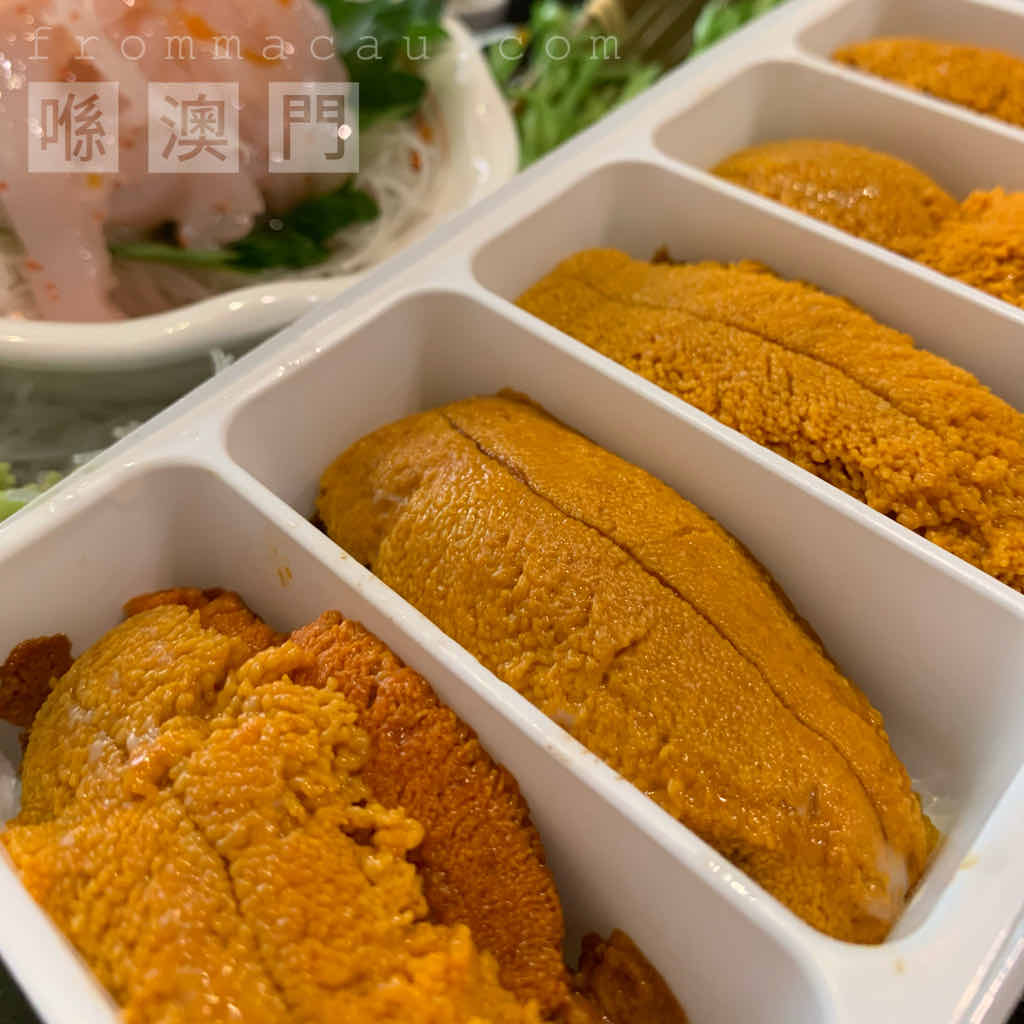 Canadian Sea Urchin Sashimi at ( Nagano restaurant / Chang Ye Liao Li ) in Fai Chi Kei (Lok Yeung), Macau.