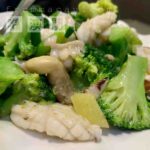 Stir-Fried Squid and Broccoli at U Veng Kei Cafe in Supreme Flower City, Baixa da Taipa (Macau Taipa Center), Taipa.